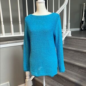 Finity Blue Crew Neck Sweater Lightweight Knit